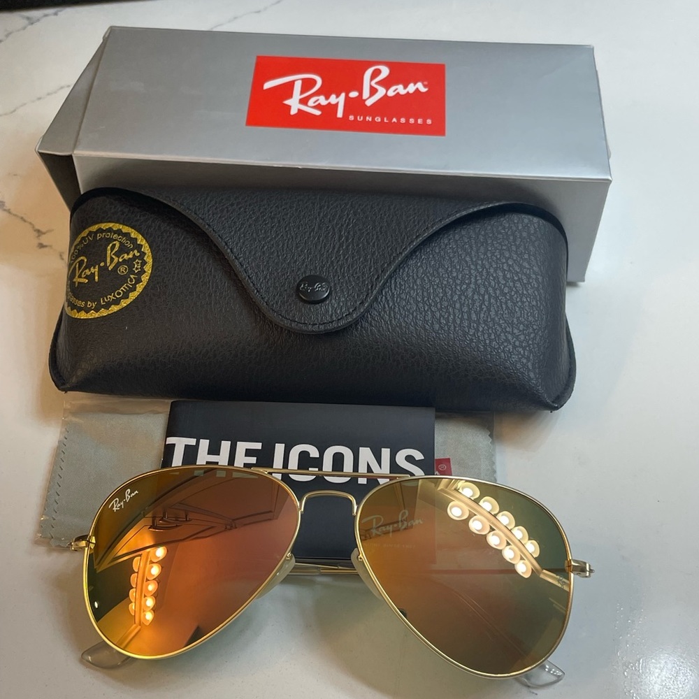 SOLD Ray-Ban copper flash aviators